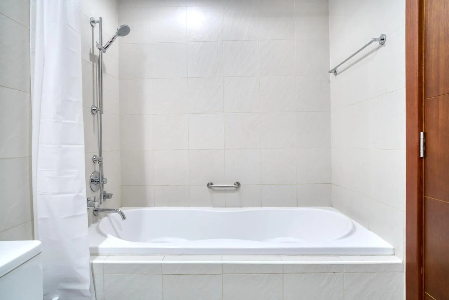 Blueground Standpoint Doorman Pool Dxb-800 Apartment Dubai